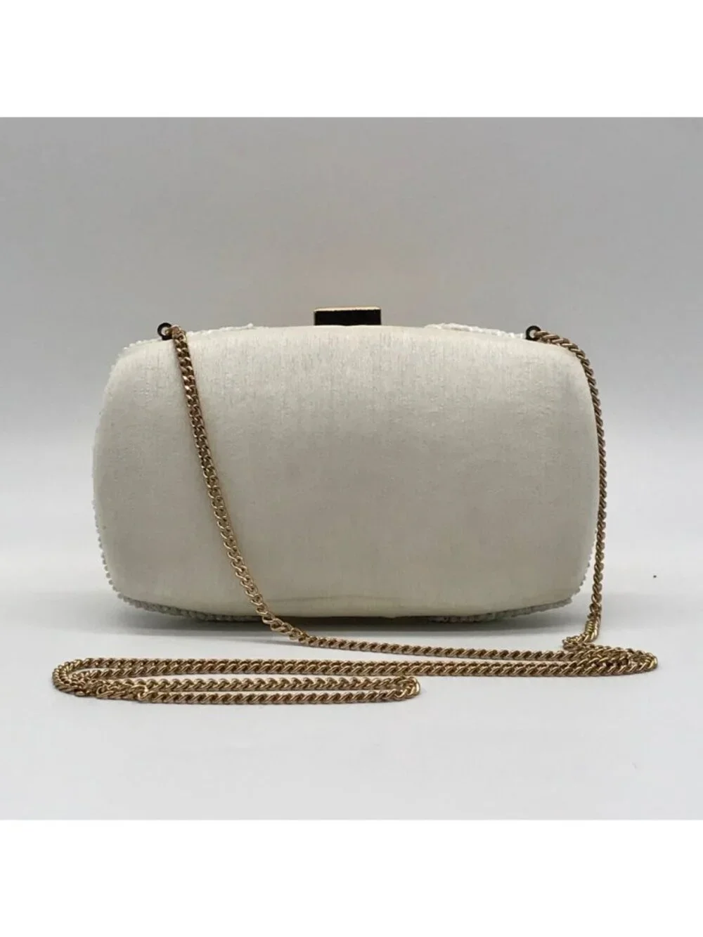 MMS Brands White Beaded Bow Clutch Bag